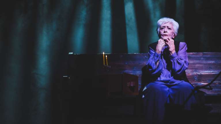 Ρόουζ: Η συγκλονιστική ερμηνεία της Δέσποινας Μπεμπεδέλη