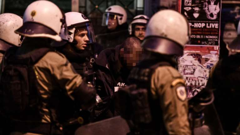 Εξάρχεια: Αυτοί είναι οι αναρχικοί που συνέλαβαν τα ΜΑΤ