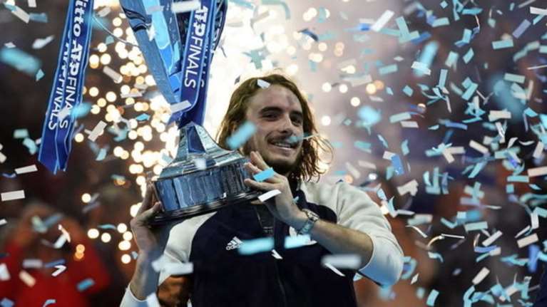 Ο κόσμος &quot;υποκλίθηκε&quot; στον Τσιτσιπά:  Στην κορυφή ο Στέφανος