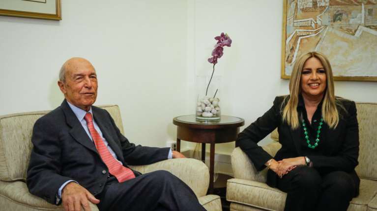 Συνάντηση Γεννηματά με Σημίτη - Στο επίκεντρο το Συνέδριο του ΠΑΣΟΚ