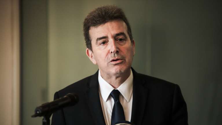 Χρυσοχοϊδης σε ΣΥΡΙΖΑ: Η ΕΛΑΣ θα περιπολεί και με πολιτικά