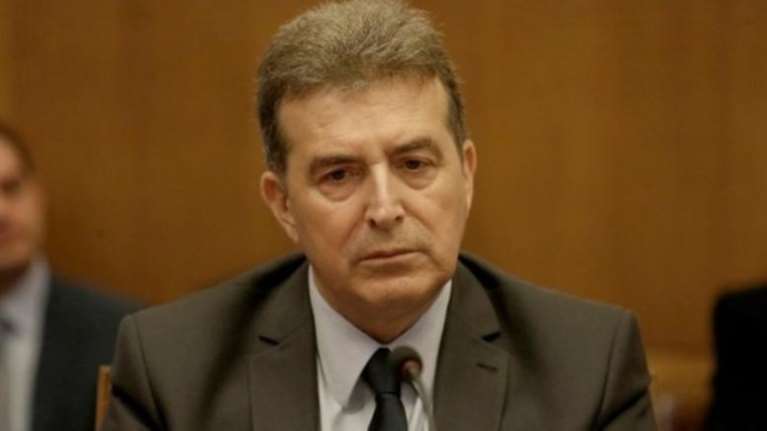 Στην Πολιτική Προστασία από τα ξημερώματα ο Χρυσοχοϊδης