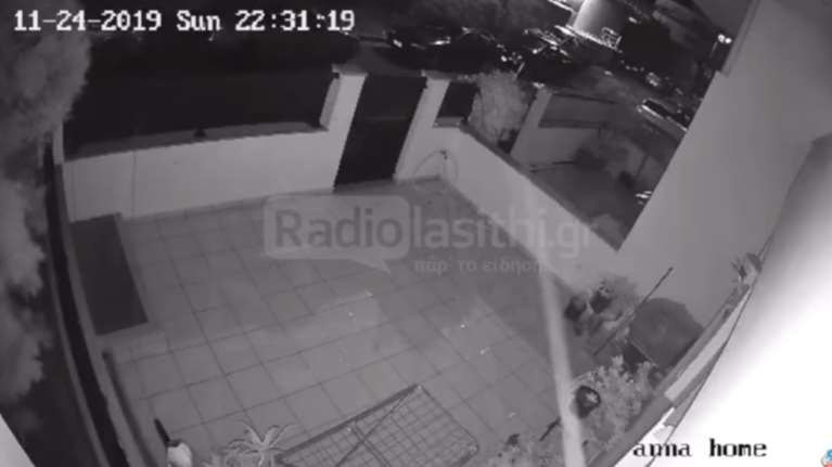 Η στιγμή που ανεμοστρόβιλος «χτυπά» την Ιεράπετρα (Βίντεο)