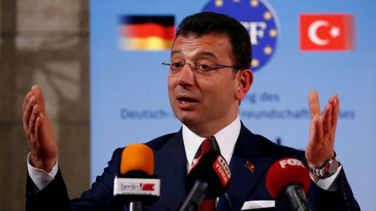 Ιμάμογλου: Οι τράπεζες του Ερντογάν δεν μας χορηγούν δάνεια