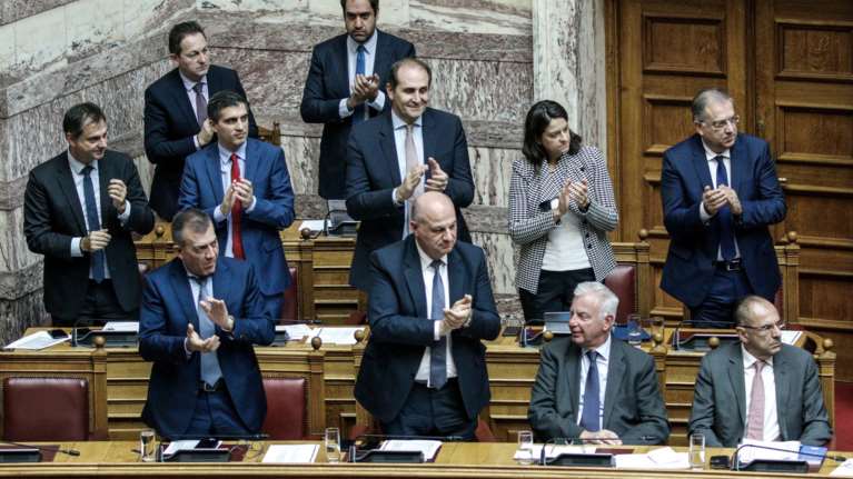 Συνταγματική Αναθεώρηση: Τα 9 άρθρα που τροποποιούνται