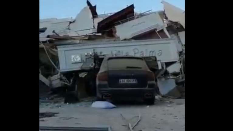 Συγκλονιστικό βίντεο με κτίριο που κατέρρευσε στην Αλβανία