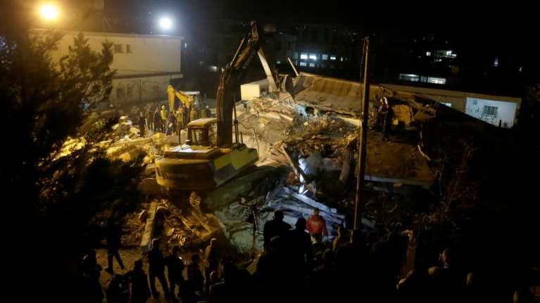 Αλβανία: Συγκλονίζουν οι διασωθέντες - Σοκ με 9μελη οικογένεια