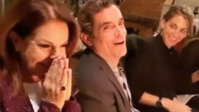 Χρυσή Βαρδινογιάννη: Η έκπληξη στη μαμά της Αγάπη, μαζί με τον Μαρκουλάκη