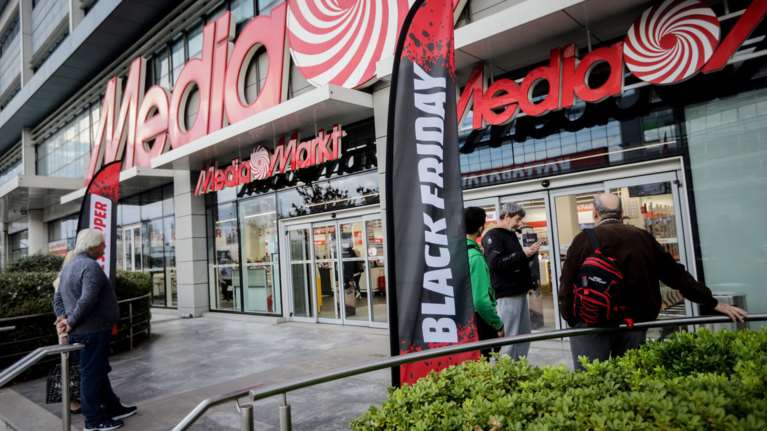 Σε ρυθμούς Black Friday η αγορά - Γιατί φέτος δεν είχαμε ουρές;