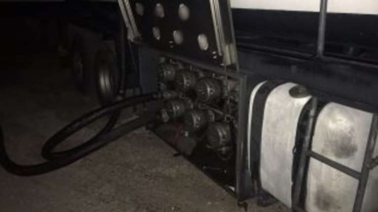 «Ξηλώθηκε» τεράστιο κύκλωμα λαθρεμπορίας καυσίμων με συμμετοχή 72 ατόμων