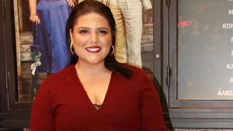 Της ταιριάζει πολύ: Δείτε τη μεγάλη αλλαγή στην εμφάνιση της Δανάης Μπάρκα