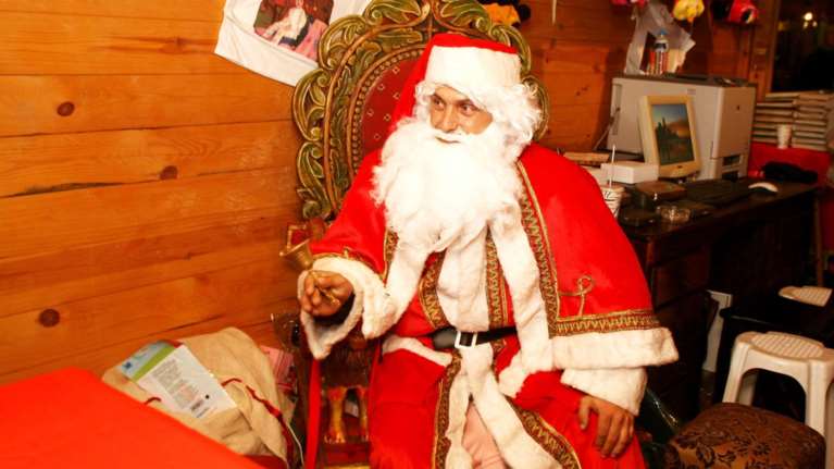 Θεσσαλονίκη:  Κάστιγνκ για τη θέση του &#39;Αη Βασίλη της πόλης!