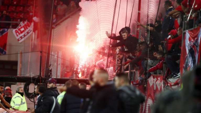 Ολυμπιακός: Κλήθηκε σε απολογία -Κίνδυνος τιμωρίας της έδρας