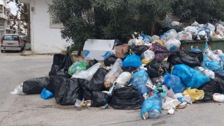 Ζάκυνθος: Εισαγγελέας για τα σκουπίδια - Ξεκίνησε η αποκομιδή