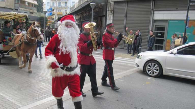 Θεσσαλονίκη: Βρήκαν Αγιο Βασίλη, μετά από κάστινγκ 70 ατόμων