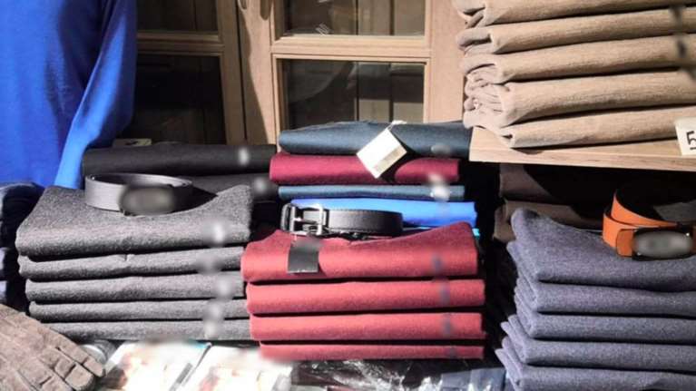 Λαβράκι της ΕΛΑΣ: Βρήκε 974 προϊόντα μαϊμού σε καταστήματα