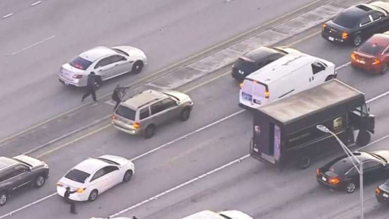 ΗΠΑ: Καταδίωξη με 4 νεκρούς: Η στιγμή της "μάχης" με την αστυνομία (βίντεο)