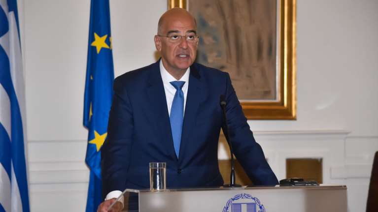 Δένδιας: Δεν μπορεί να αποκλειστεί ένα θερμό επεισόδιο