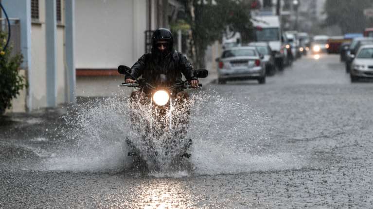 Έρχεται η «Διδώ»: Επιδείνωση με βροχές και ισχυρές καταιγίδες