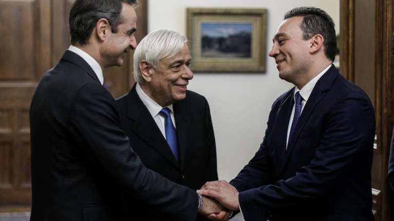 Ορκίστηκε ο νέος υφυπουργός Εξωτερικών Κώστας Βλάσης