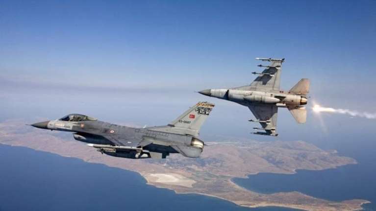 Υπερπτήσεις δύο τουρκικών F-16 πάνω από τη νήσο Ρω