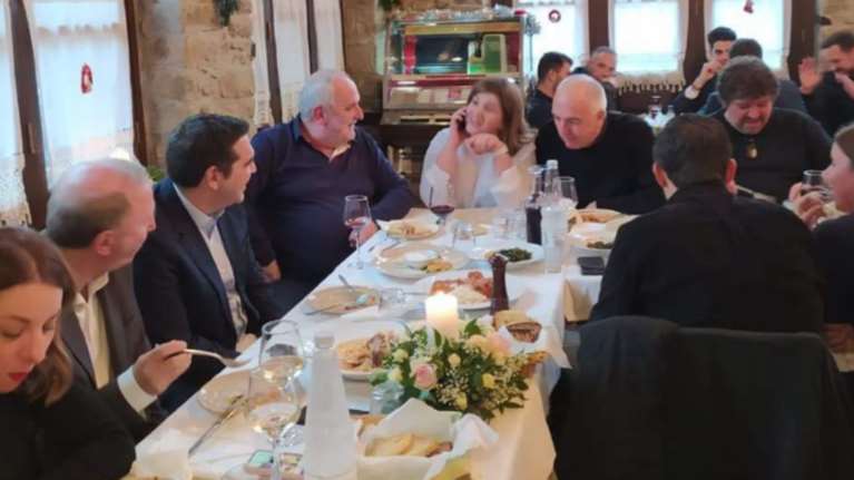 Το ...ρεφενέ γεύμα Τσίπρα στο «Χάνι» με αρνάκι και ντολμαδάκια