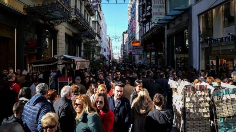 Ξεκινά σήμερα το εορταστικό ωραριο των καταστημάτων