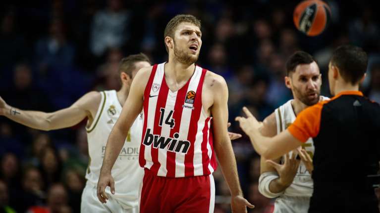 Euroleague: Ηττα με κάτω τα χέρια του Ολυμπιακού από την Ρεάλ