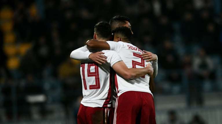 Περίπατος για τον Ολυμπιακό στην Τρίπολη