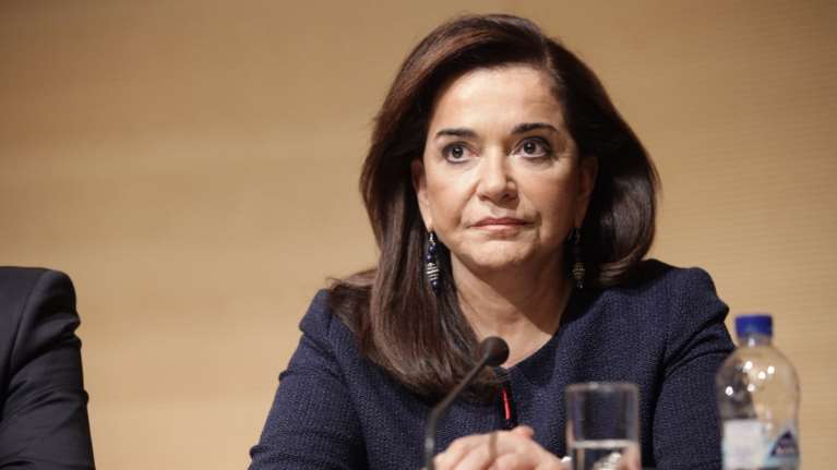 Μπακογιάννη: Η κυβέρνηση να επενεξετάσει το θέμα της στρατιωτικής θητείας