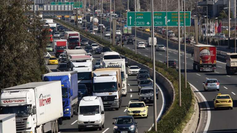 Τέλη κυκλοφορίας: Πως θα τα γλυτώσετε λόγω ακινησίας