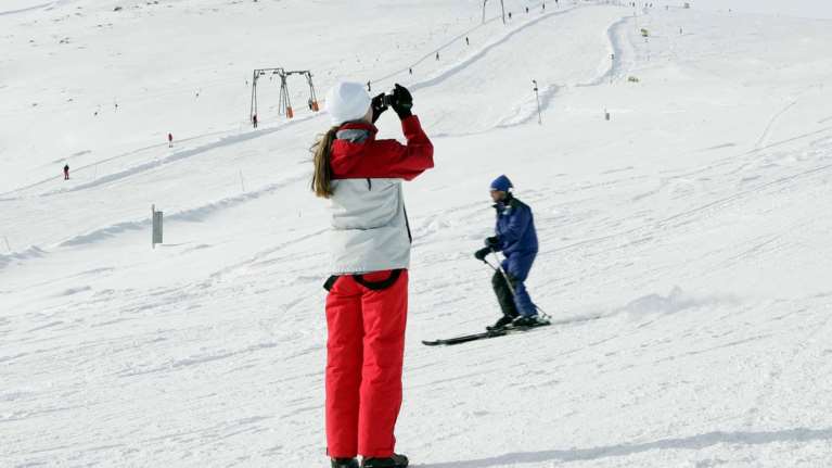 «Τρελάθηκε» ο καιρός: -4 στη Φλώρινα, +8,3 στο Καϊμακτσαλάν!