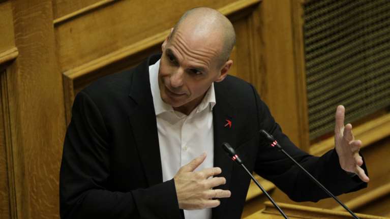 Βαρουφάκης: Έχω ράμματα για τη γούνα του ΣΥΡΙΖΑ