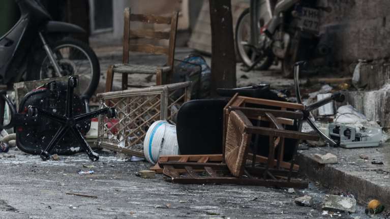 Ανακοίνωση από τους καταληψίες Κουκακίου: «Εδώ μένουμε, εδώ θα πεθάνουμε»