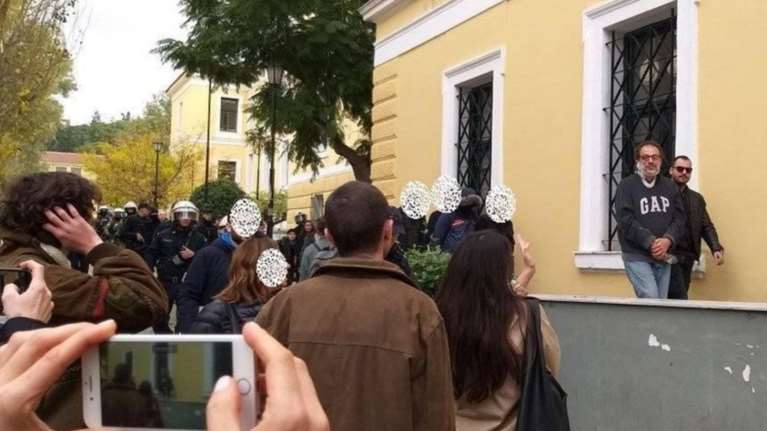 Οι πρώτες δηλώσεις του σκηνοθέτη Δ. Ινδαρέ: Δεν είχαμε ανάμιξη