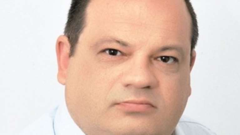 Δημοσιογράφος έχασε τον γιο του- Φοβάται οτι έπεσε θύμα θρησκευτικής σέχτας