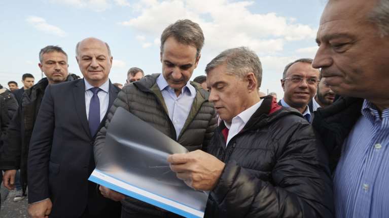Επιθεώρηση Μητσοτάκη στις εργασίες του αυτοκινητοδρόμου Ε65