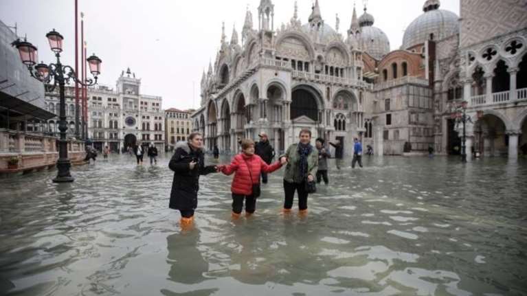 Βενετία: Πτώση του τουρισμού 50% - Φοβούνται νέες πλημμύρες