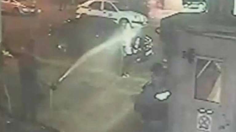 Τι απαντά η ΕΛΑΣ για τον εξευτελισμό γυναίκας στο ΑΤ Ομόνοιας