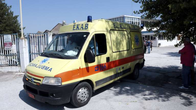 Τραγωδία στον Πύργο: Νεκρός 19χρονος έπεσε από την ταράτσα!