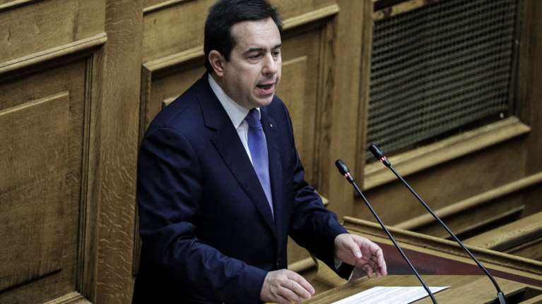 Μηταράκης: Ενα δισ. για τη χρηματοδότηση μηχανισμού στήριξης συνταξιούχων