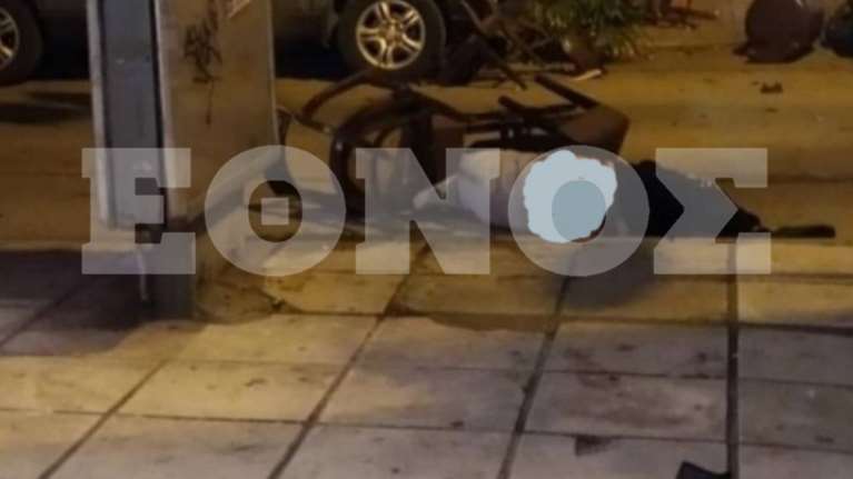 Τρόμος από χούλιγκαν - Άφησαν αναίσθητο και ξεγύμνωσαν οπαδό