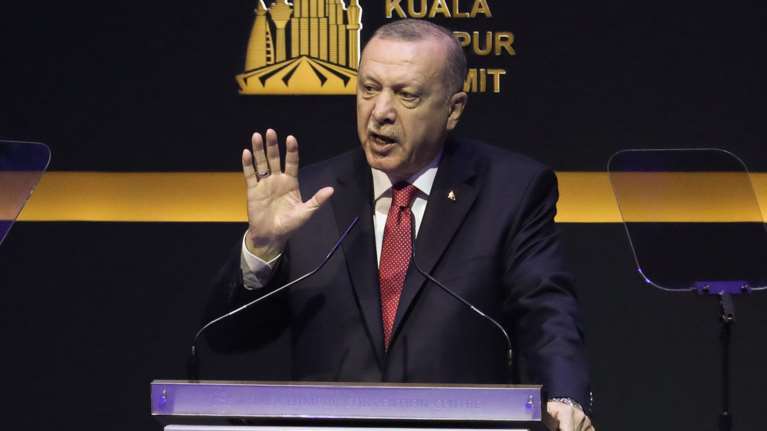 Αναγέννηση με το Ισλάμ οραματίζεται ο Ερντογάν