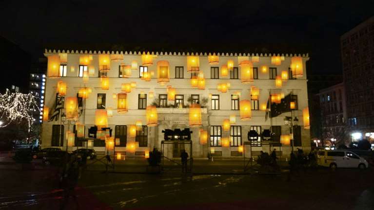 Παραμονή Χριστουγέννων: Νύχτα των Ευχών στην πλατεία Κοτζιά