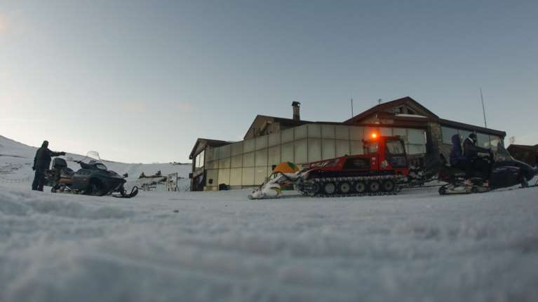 Κλειστό λόγω χιονοθύελλας το χιονοδρομικό στο Καϊμάκτσαλαν