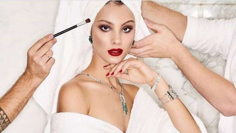 H φωτογραφία του Τελικού της Άννας Μαρίας πριν το photoshop!