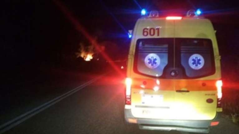 Συναγερμός για τροχαίο με οικογένεια στη Λαμία