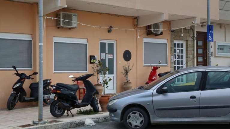 Φονικό στην Αλικαρνασσό: Το αγοράκι ζητά τους γονείς του