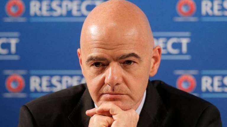 Ινφαντίνο: «Το VAR θα αποκτήσει αυτοματοποιημένο οφσάιντ»