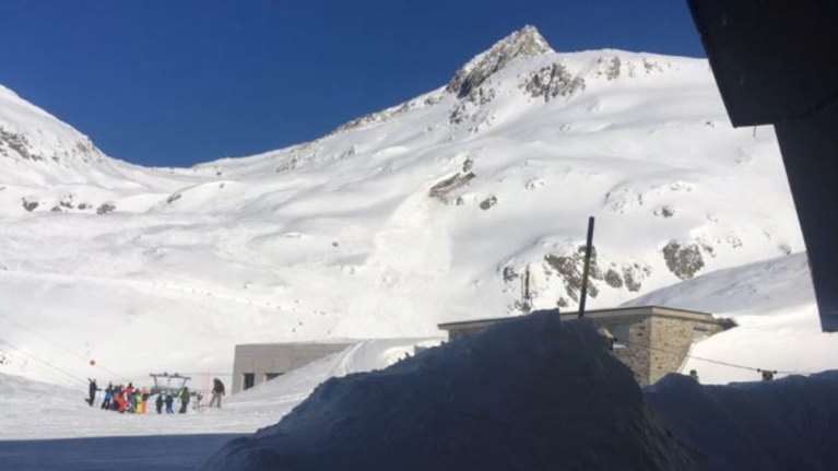 Δύο τραυματίες από χιονοστιβάδες σε Αυστρία και Ελβετία